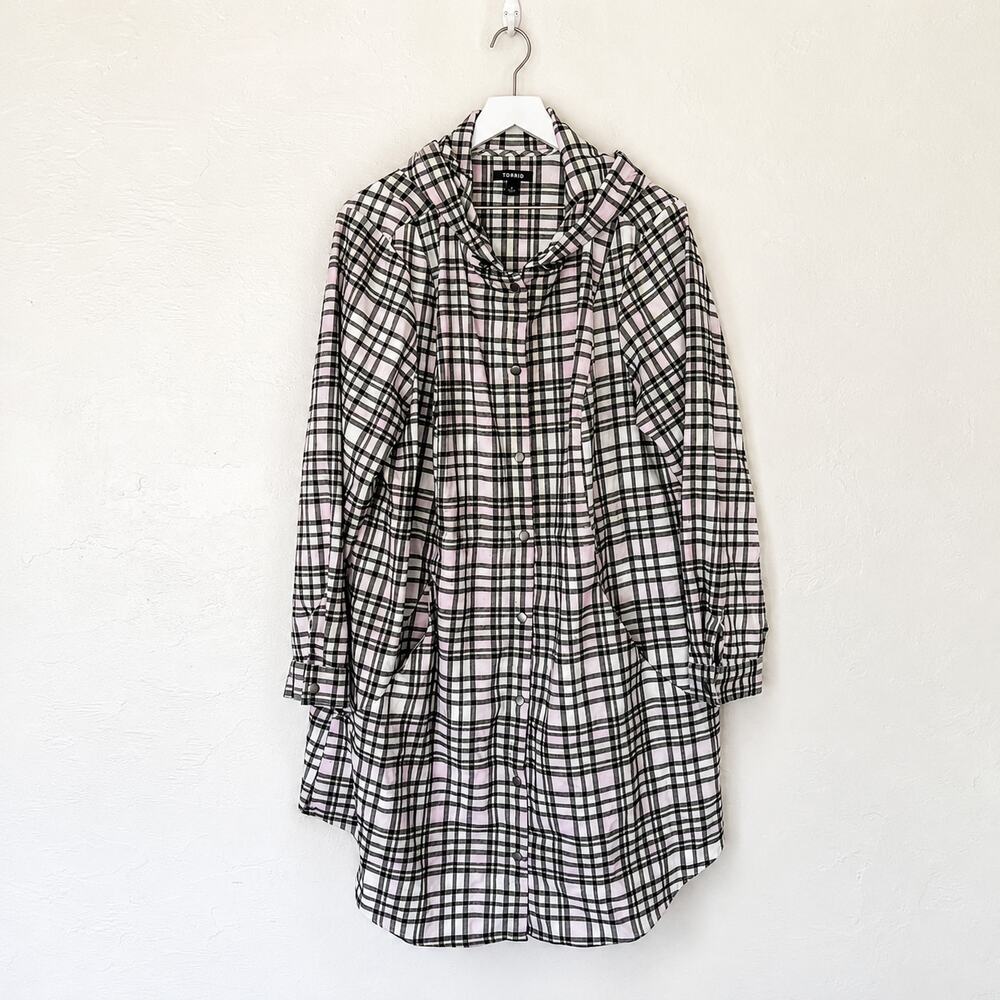 Torrid Pink Plaid Flannel Hooded Anorak Jacket Size 2 Plus Grunge Cozy Cabin